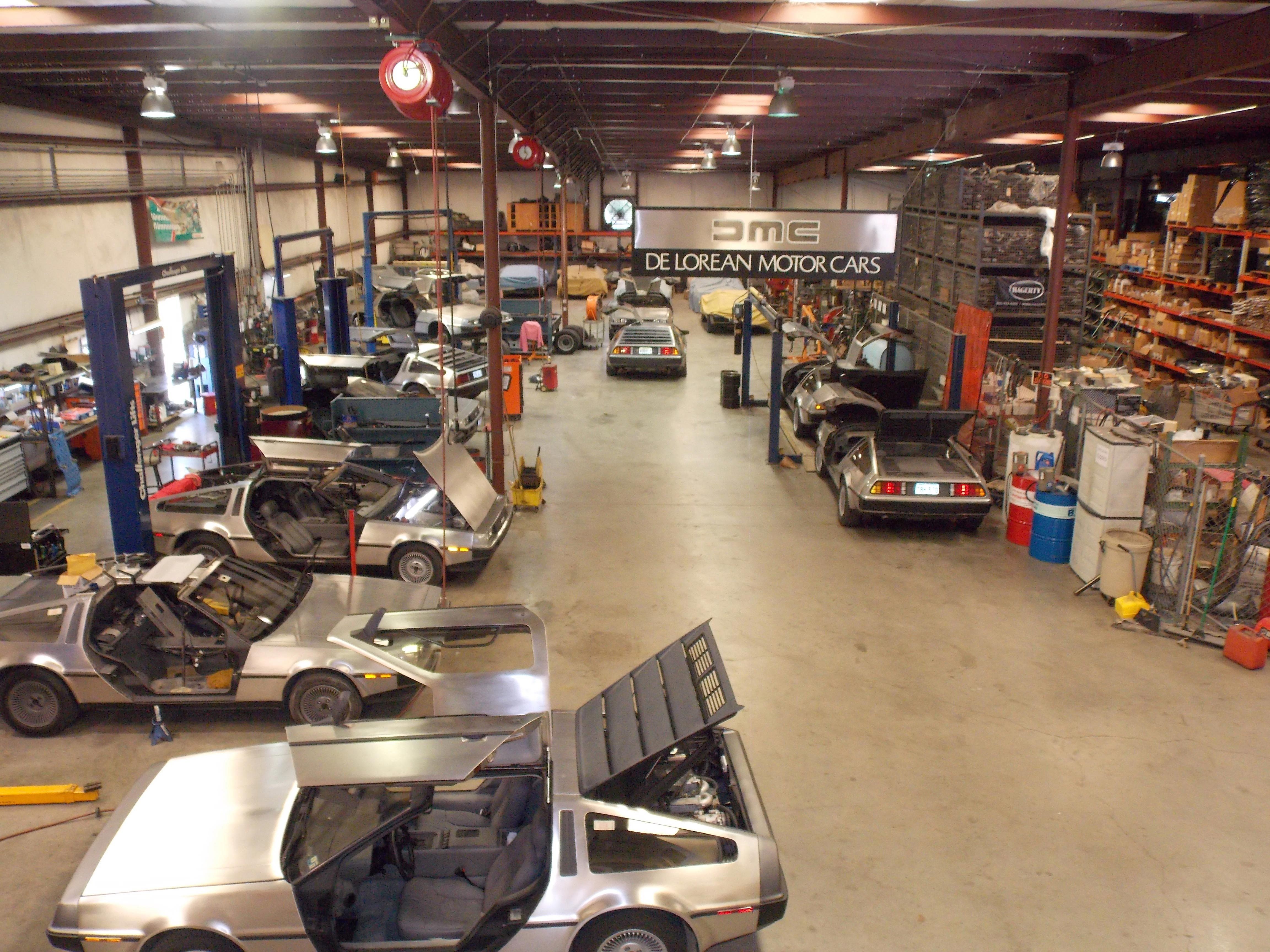 every day many fans of DeLorean and just curious tourists visit the factory