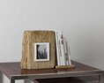 Rustic Wooden Bookend with Photo Frame Modelo 3d